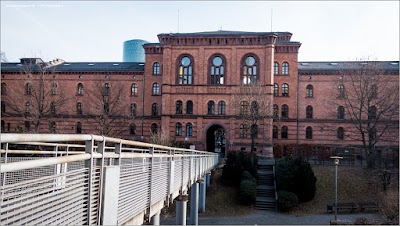 Photos of Finanzamt Frankfurt/M. V-H&ouml;chst