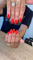 Photo n°8 de Celia Nails à Miramas (Salon de manucure)
