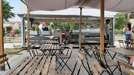 MAISON FRICOT Le Palais de la Gourmandise