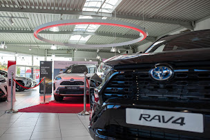 Photo n°12 de Toyota - Toys Motors - Lille à Villeneuve-d'Ascq (Vendeur de voitures d'occasion)