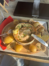 Photo n°29 de Restaurant MAMIE Jo Loudenvielle à Loudenvielle (Salon de thé traditionnel)