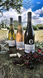 Photo n°1 de Cellier Des Mariniers à Saint-Étienne-des-Sorts (Établissement vinicole)