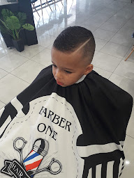 Photo n°16 de Mf Coiffure à Vauvert (Salon de coiffure)