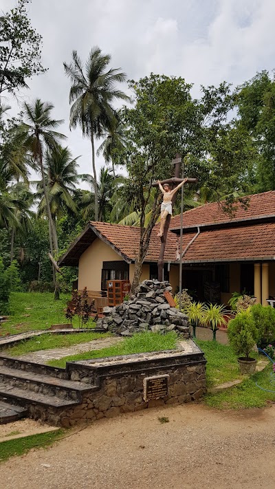 Photos of Dummalakotuwa Church