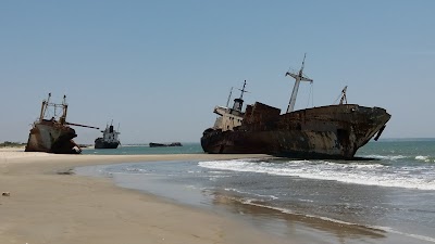Photos of Cemit&eacute;rio Dos Navios