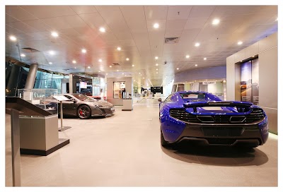 Photos of ماكلارين كويت - McLaren Kuwait