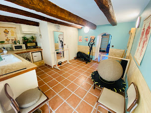 Photo n°3 de Anthony Herbin - Kinésithérapeute D.E - Thérapie Posturale Myofasciale Globale à Le Revest-les-Eaux (Kinésithérapeute)