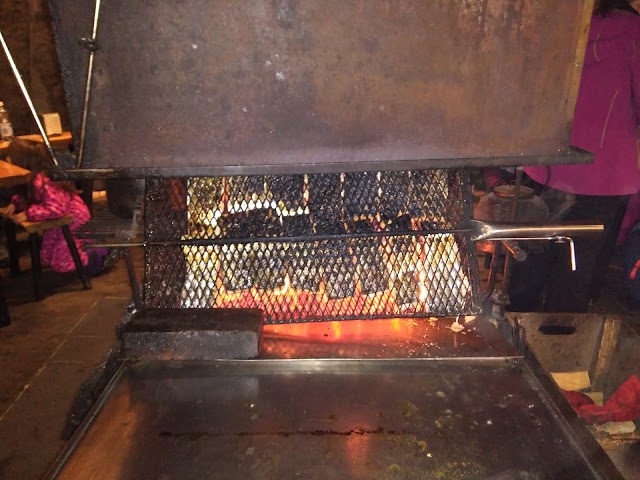 Santa's Salmon Place Restaurant