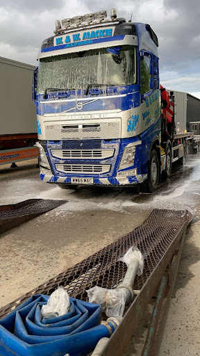 W & W Mackie Ltd - Thumbnail