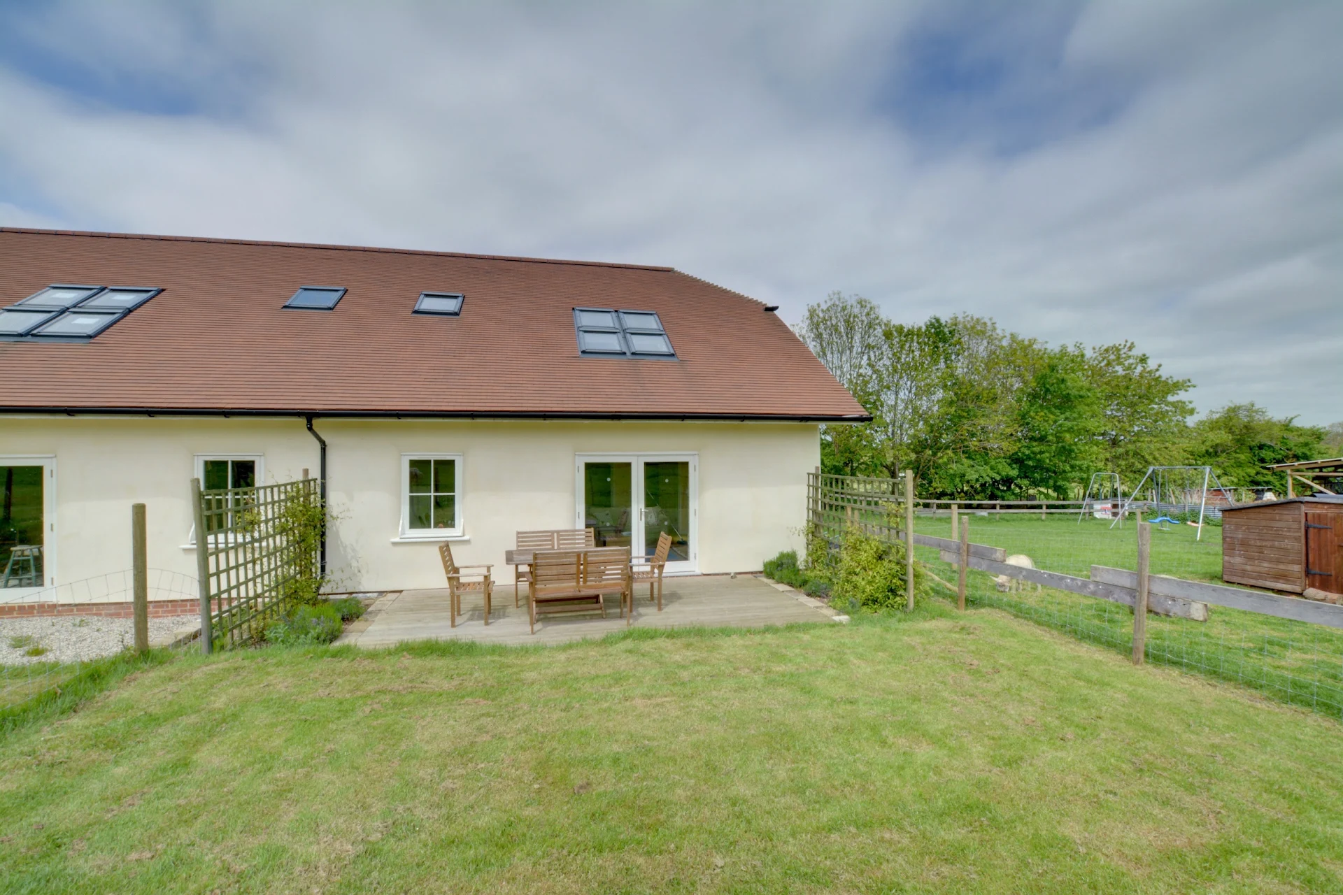 Elmfield Farm Cottages