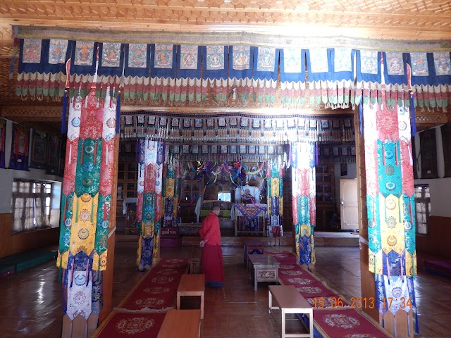 Diskit Gompa