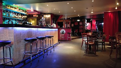 Photos of Gaukurinn