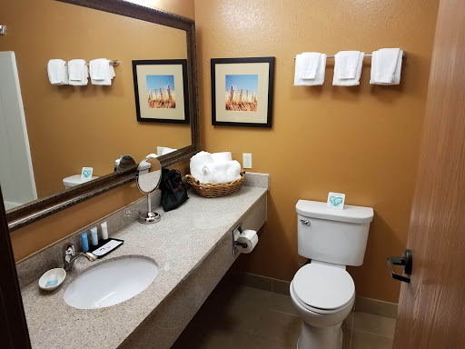 Expressway Suites - Thumbnail