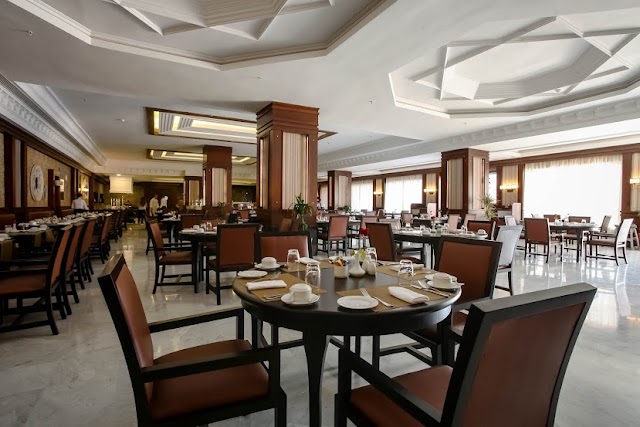 Savoy Le Grand Hotel