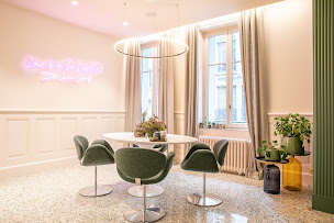 Photo n°4 de Linda Verron Coloriste - Coiffeur Saint-Étienne à Saint-Étienne (Magasin de produits de beauté)