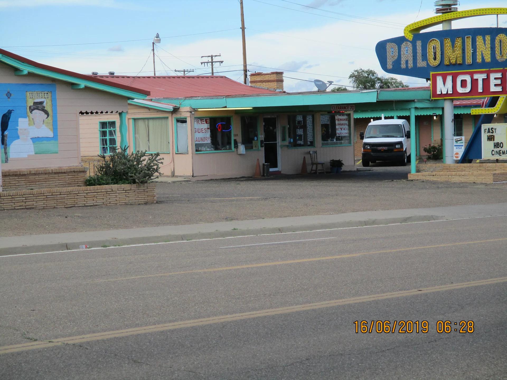 Palomino Motel