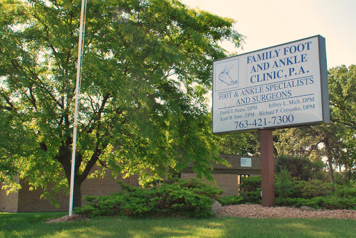 Family Foot and Ankle Clinic - Thumbnail
