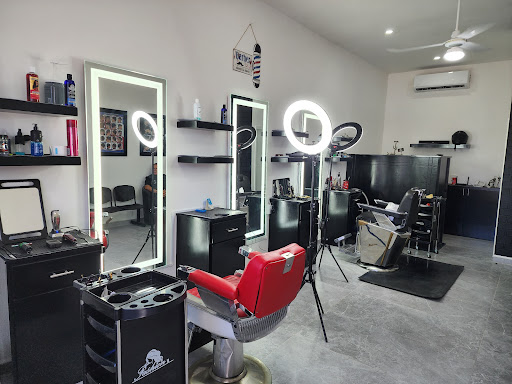 D'Luis Barbershop