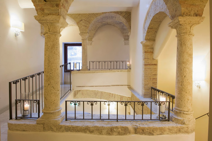 Palazzo dei Mercanti - Historical Residence by null