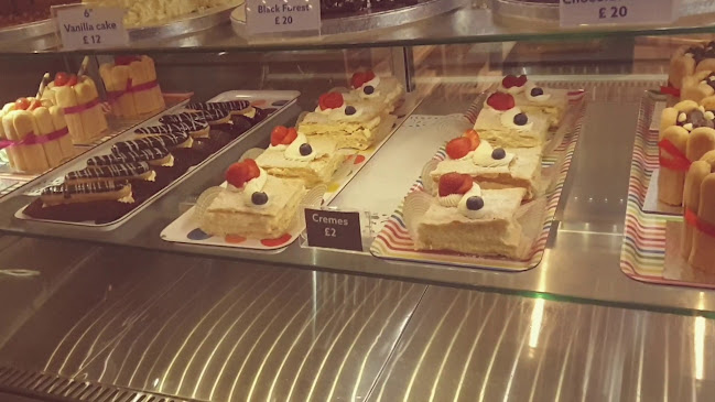 Reviews of Viktoria Cake Shop in Reading - Bakery