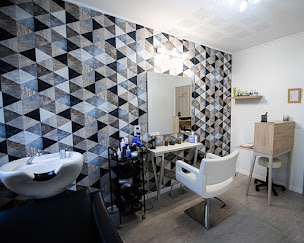 Photo n°5 de VITA CAPILAE à Simiane-Collongue (Magasin de perruques)