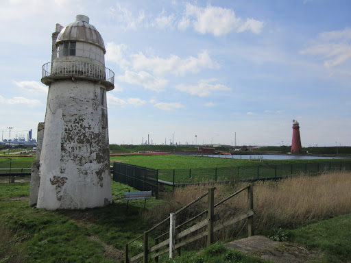 Killingholme High Lighthouse - Thumbnail