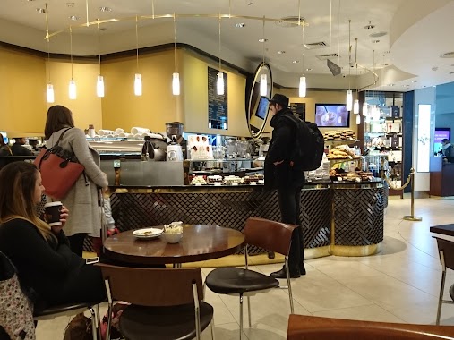 Butlers Chocolate Café, Terminal 1, Dublin Airport, Author: Tomasz Zarebski