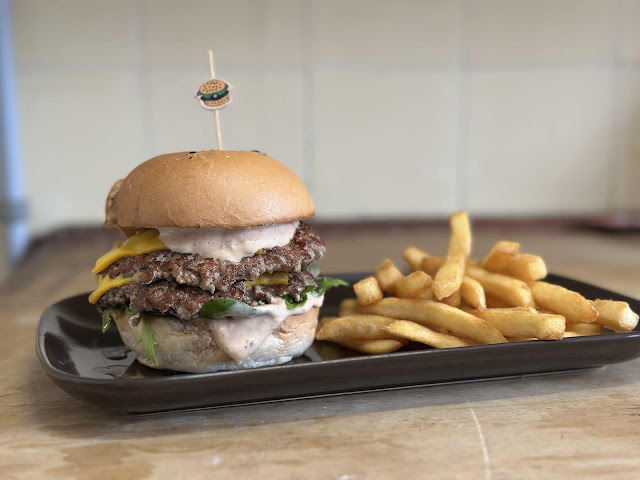 Captains Flat Hotel by null