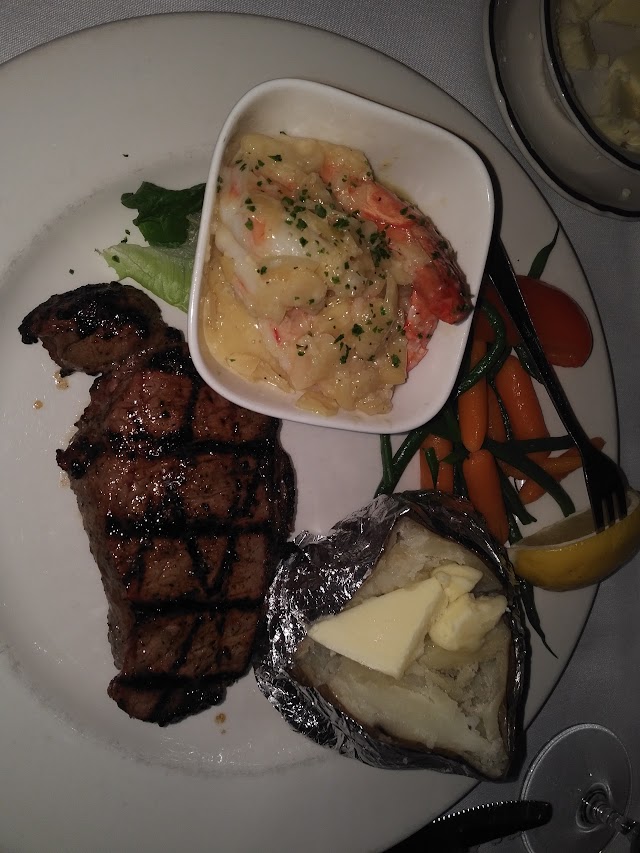 Napoleon’s Steak & Seafood