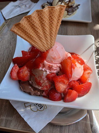 La Luna Eiscafe - Thumbnail