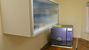 Photo n°5 de Dentiste Dr Dominique Gouedard à Boisset-et-Gaujac (Parodontiste spécialiste des implants dentaires)