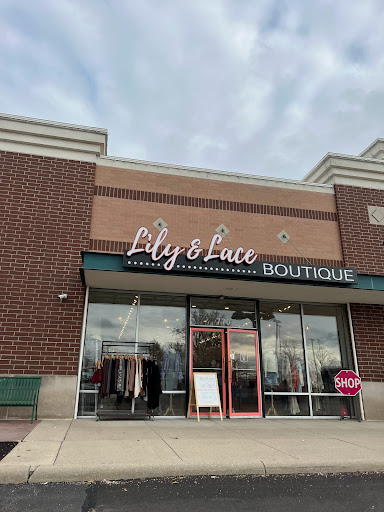 Lily and Lace Boutique, Springboro, OH, USA