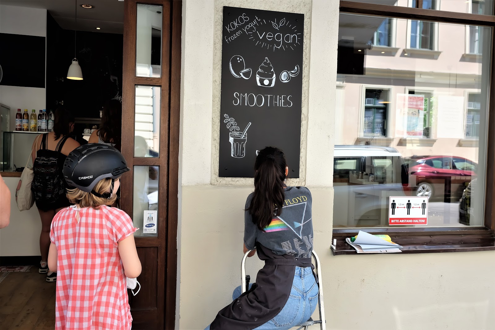 I Love Leo - Leopoldstraße — photo 1