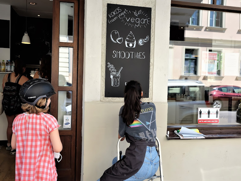 I Love Leo - Leopoldstraße — photo