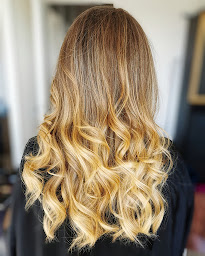 Photo n°16 de La Barbière Rouge à Le Mans (Salon de coiffure)