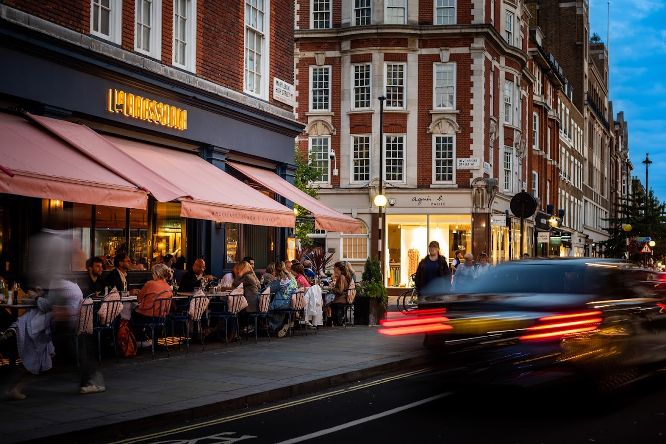 Guide to exploring the enchanting allure of Marylebone High Street in London, a historic gem brimming with shopping, dining, and cultural delights. Explore its rich history, top attractions, and vibrant atmosphere in our comprehensive guide.