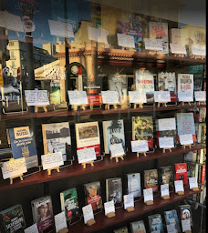 Photo n°2 de EDEN BEACH STORE à Antibes (Papeterie)