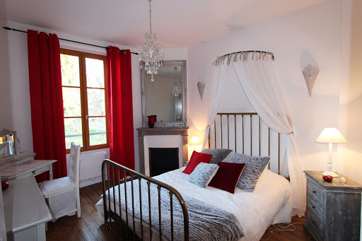 Photo de La Maison du Lac à Éguzon (36270)