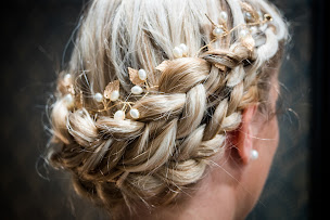 Photo n°4 de Hair Nails Chic - La Chartre-sur-le-Loir à La Chartre-sur-le-Loir (Salon de thé)