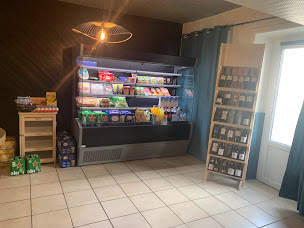 Photo n°36 de Bar Tabac le Mezig à Hénansal (Bar-tabac)