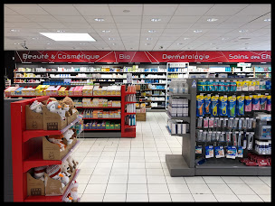 Photo n°7 de Pharmacie Du Bourg Denis / C. Maillet / adhérent PharmaVie à Saint-Léger-du-Bourg-Denis (Pharmacie)