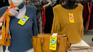 Photo n°2 de FICELLE Centre Commercial La Cascade à Laxou (Magasin de vêtements)