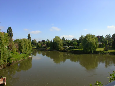 Agence ARRIO 87 Pl. de l'Église, 78670 Villennes-sur-Seine, France