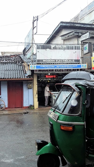 Electronics Store