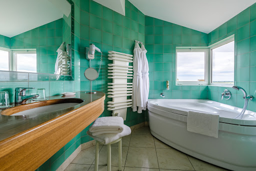Photo 3 - Logis Auberge du Poids Public