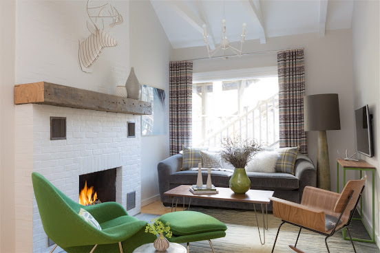 Field Guide Lodge by null