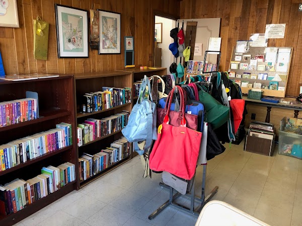 Valley Industries Thrift Store photo 3