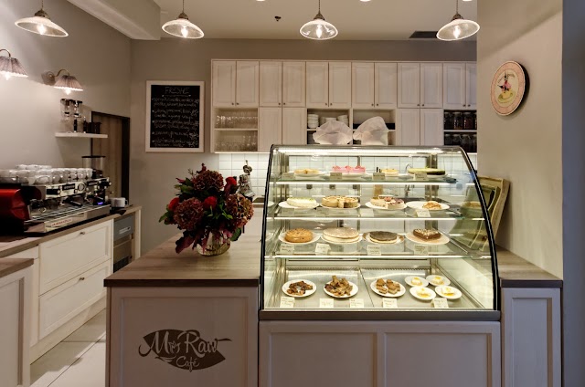 MyRaw Café