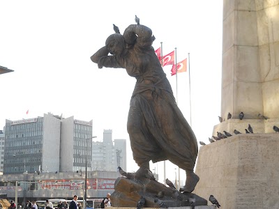 Ataturk Statue