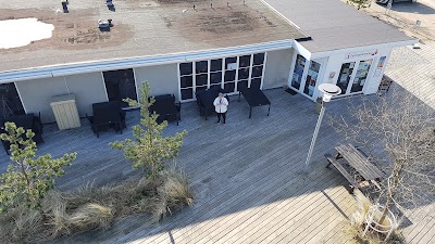 Photos of Larsen's Bakery & Caf&eacute;
